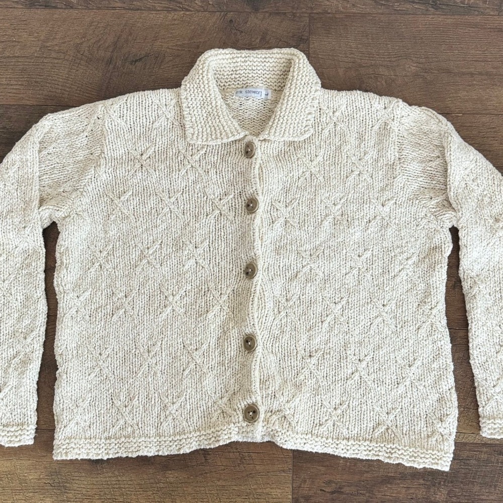 Erik Stewart Women's Beige Knit Cardigan Sweater Button Front Collared Size L‎